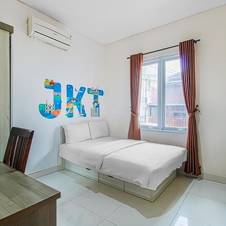 Anggrek Residence Jakarta Exteriör bild